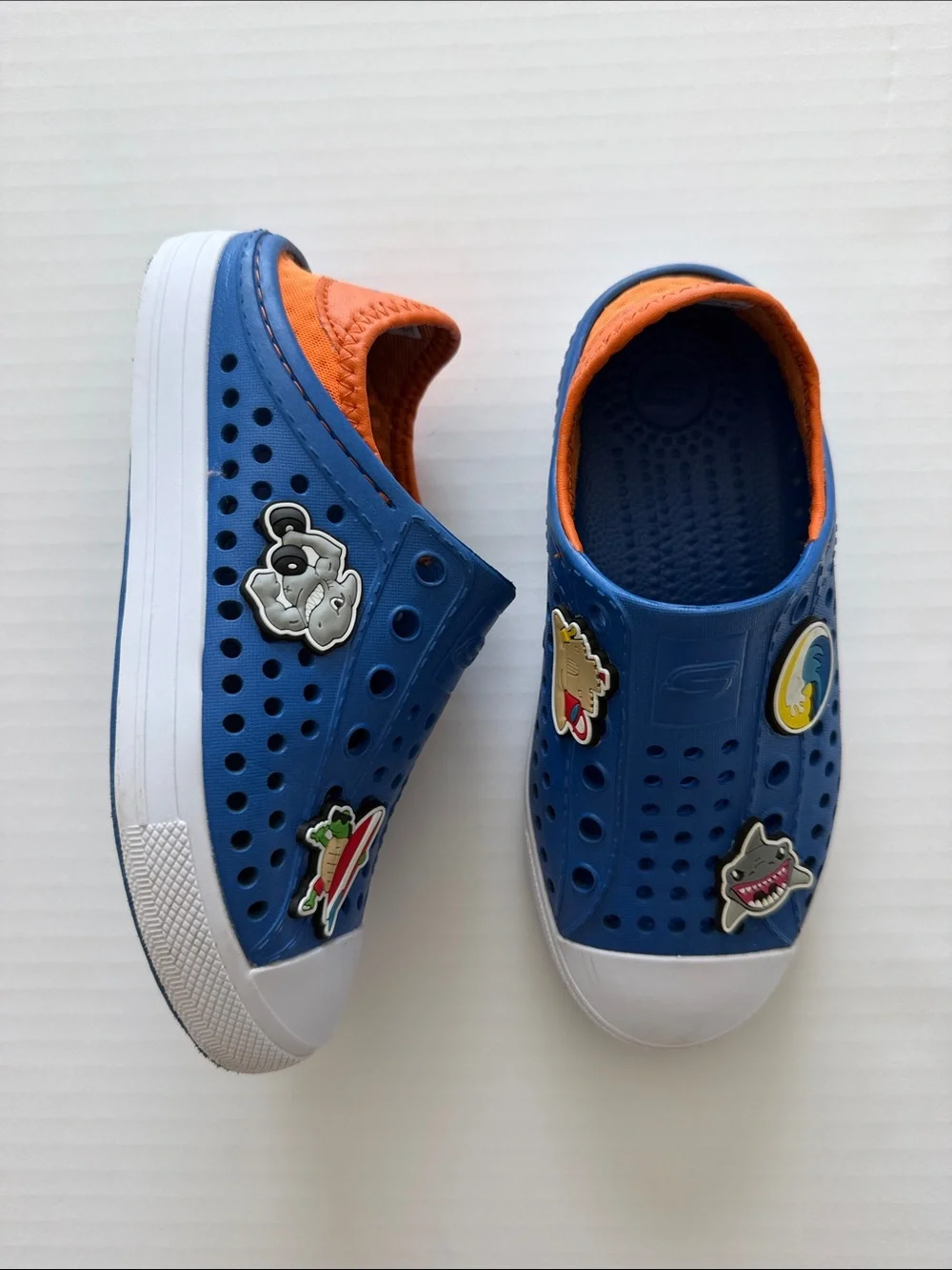 Skechers Blue Slip-On Water Clogs with Orange Lining kids size 13